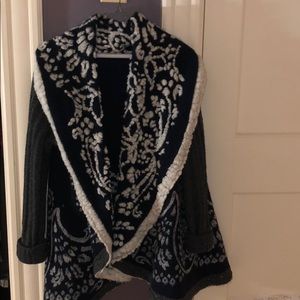 Sleeping on Snow Navy and White Cardigan